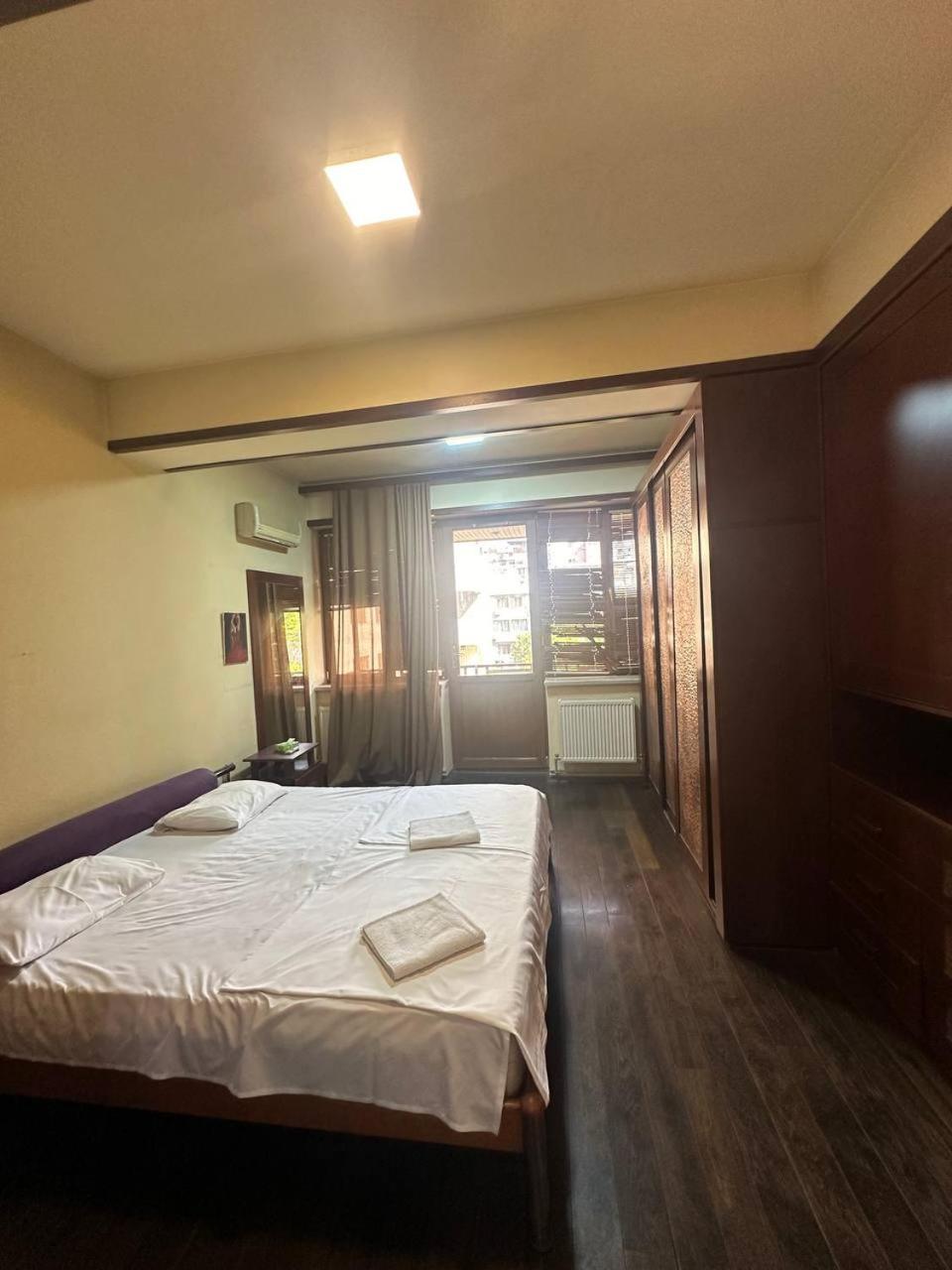 Hotel Costa Erevan Esterno foto