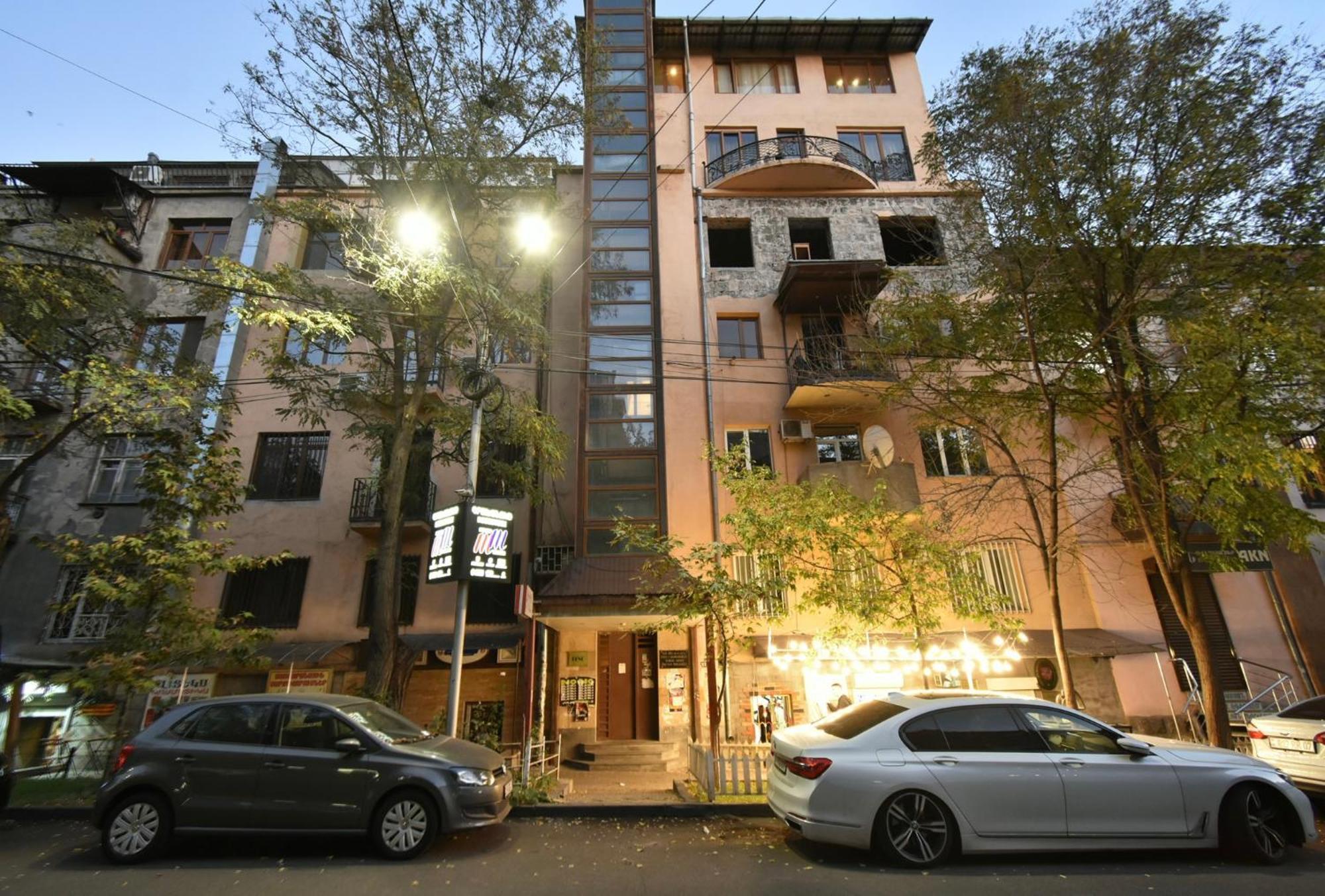 Hotel Costa Erevan Esterno foto