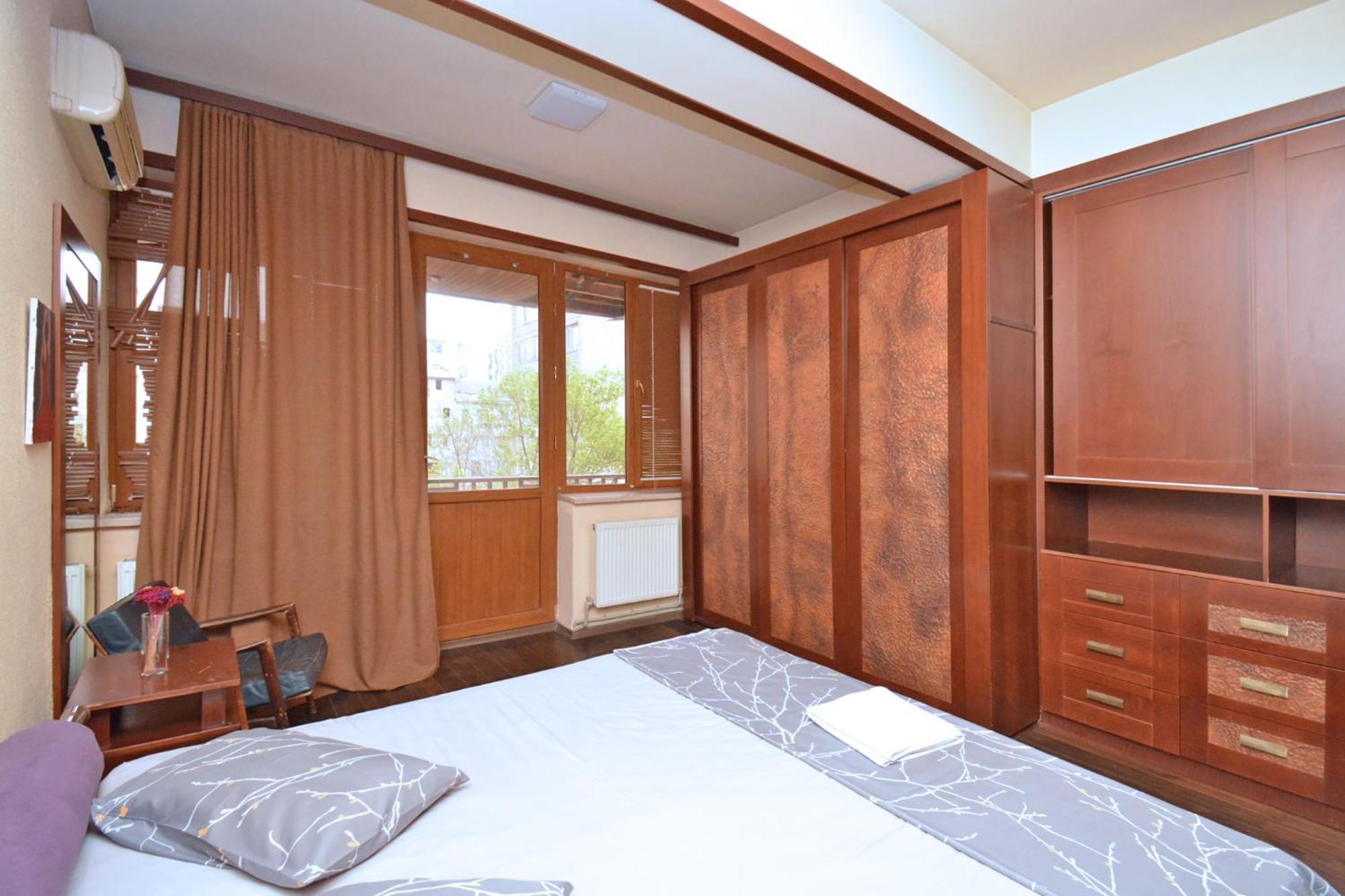 Hotel Costa Erevan Esterno foto